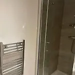 게스트하우스 Convenient 1-bed In City-centre 4*