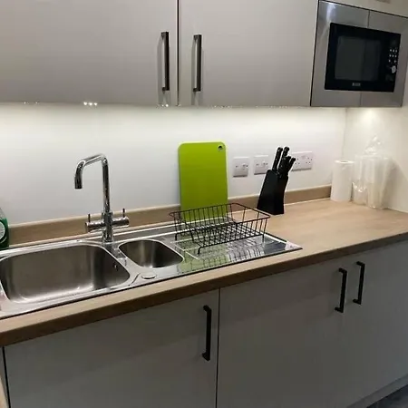Casa de hóspedes Convenient 1-bed In City-centre 4*